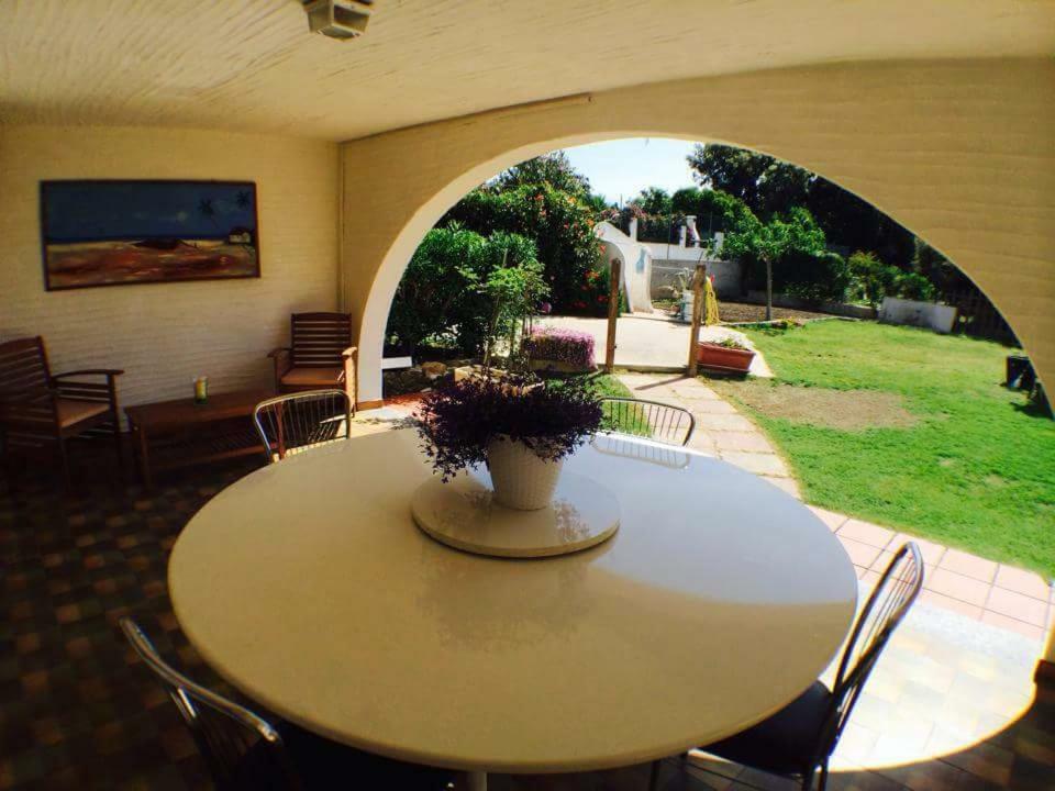 Nicanda- 100 Mt Dal Mare- Giardino Ferienhaus *